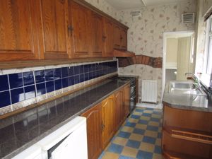 Photo 7- click for photo gallery